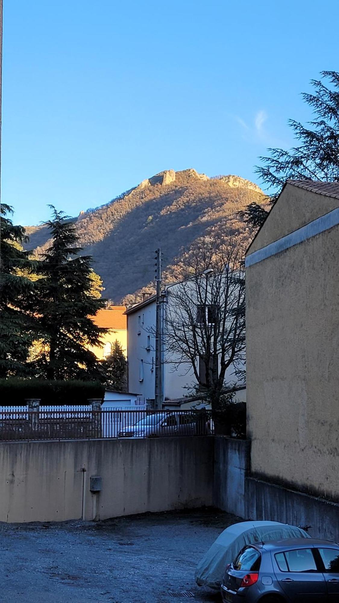 Grand Studio Confortable Jusqu'A 4 Personnes Digne-les-Bains ภายนอก รูปภาพ